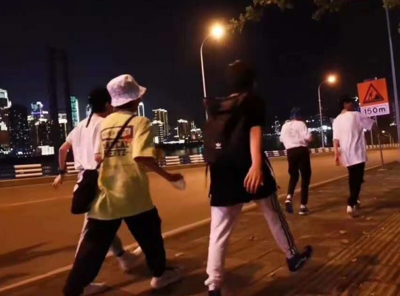 關于十八樓的文案