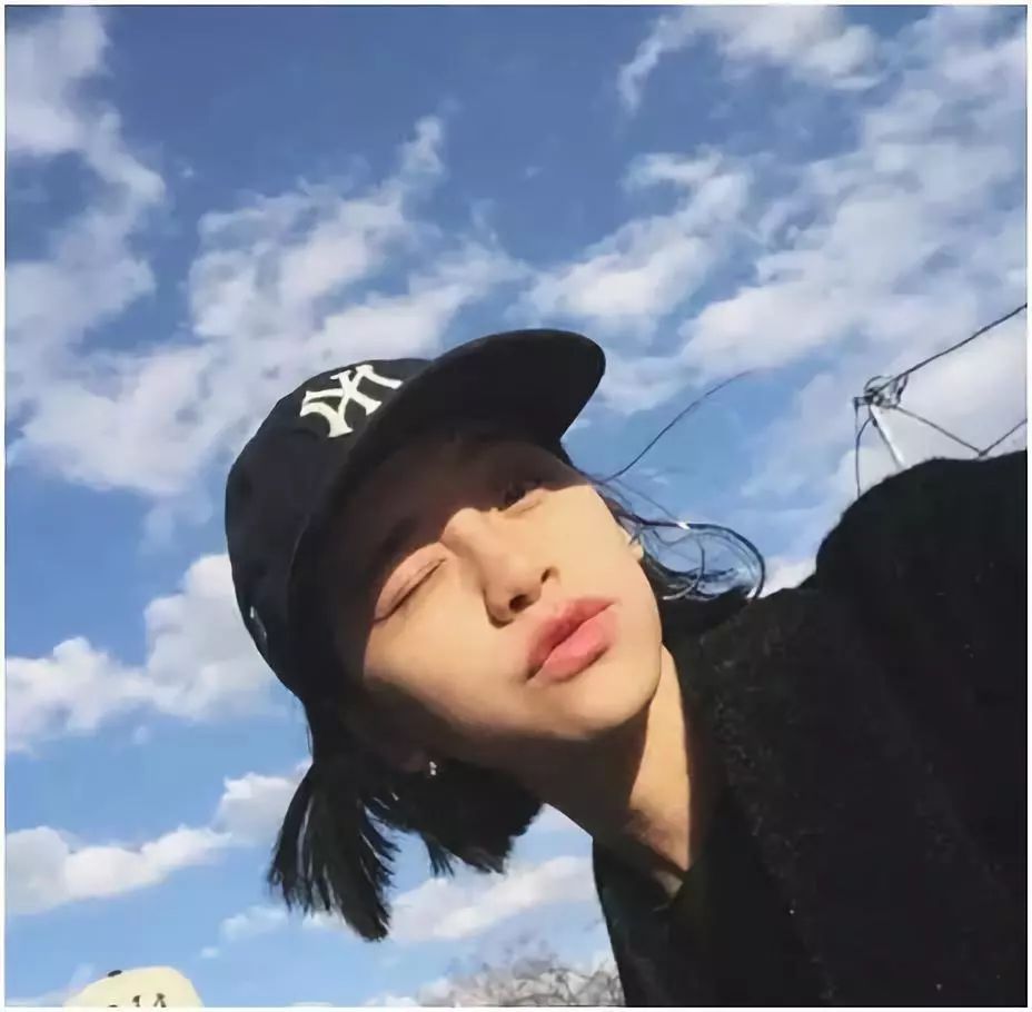 配自拍的精致優美句子